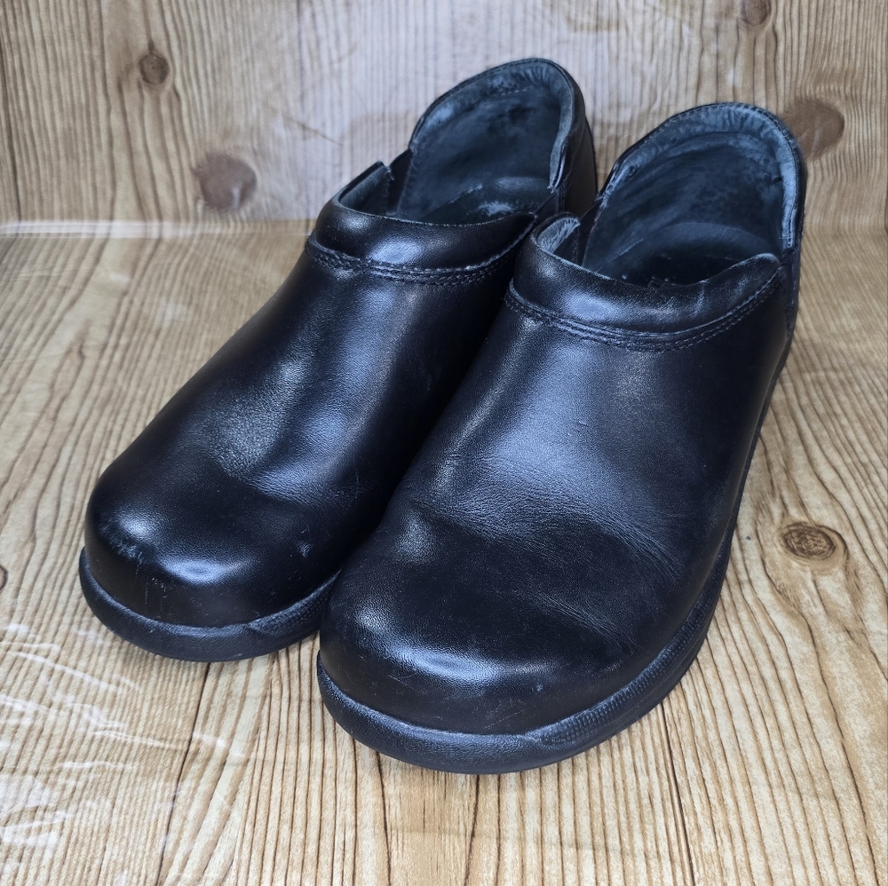 Dansko‎ Black Leather Slip-On Clogs Size 42
